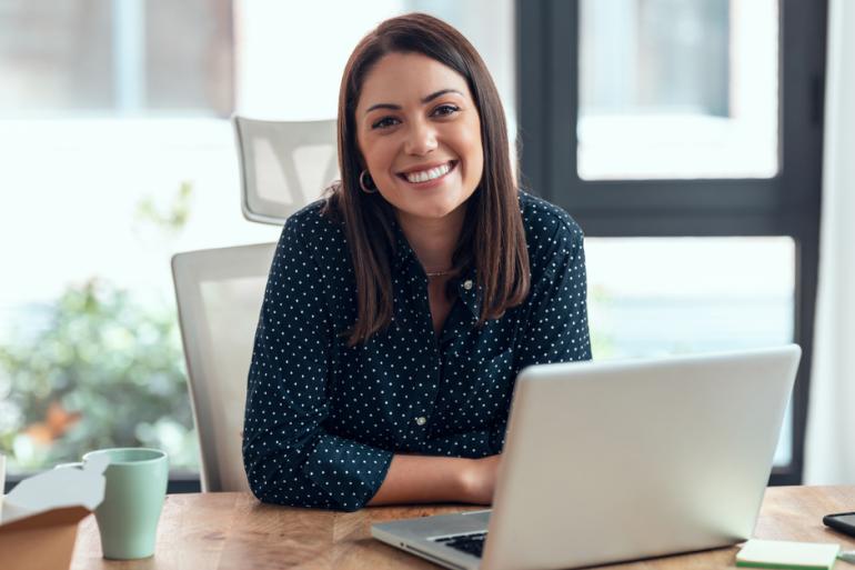 Mujer sonriendo